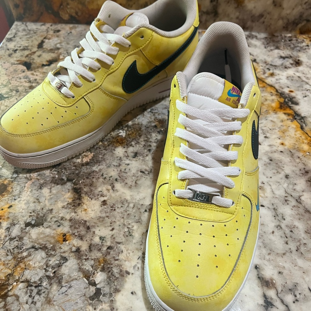Nike Air Force 1'07 LV8 3 "Peace, Love And Basketball"